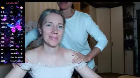 cute_lion_ online show from 09/19/25, 01:01