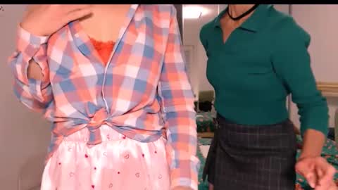 cute_lion_ online show from 01/31/26, 07:11