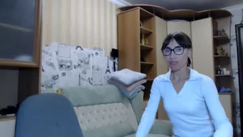 cute_lion_ online show from 07/25/26, 12:03