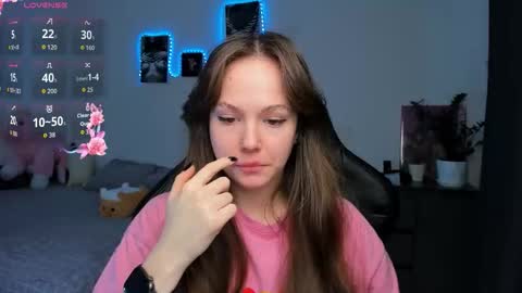 Emily online show from 11/11/25, 05:40