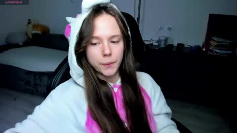 Emily online show from 04/20/26, 04:10