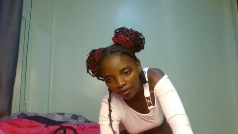 cute_lorna online show from 04/19/26, 11:53