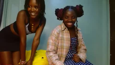 cute_lorna online show from 04/21/26, 02:51