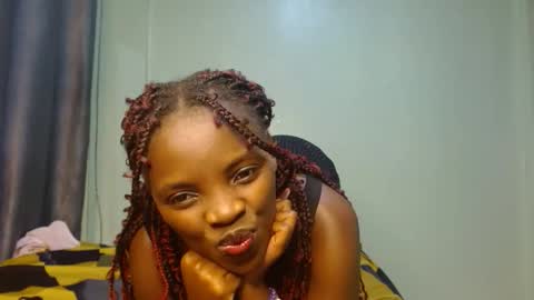 cute_lorna online show from 04/22/26, 11:45