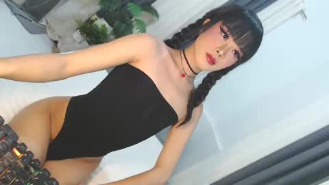 Snapshot of cute_maloi chatting on 05/09/26, 12:10 Jane online show from 05/09/26, 12:10