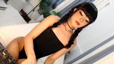 Snapshot of cute_maloi chatting on 08/01/26, 10:47 Jane online show from 08/01/26, 10:47