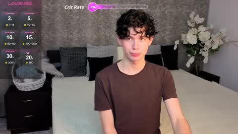 Snapshot of cute_mikex chatting on 11/15/25, 04:36 Mike online show from 11/15/25, 04:36