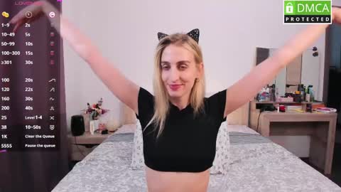 Milana online show from 04/22/26, 08:17