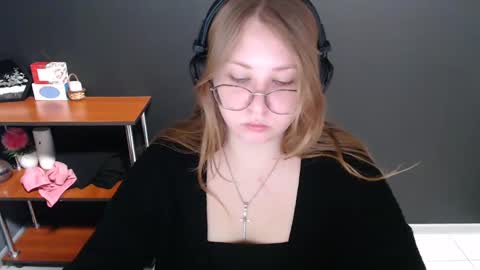 Veronica online show from 01/07/25, 11:05