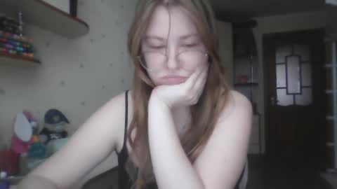 Veronica online show from 02/12/25, 09:42