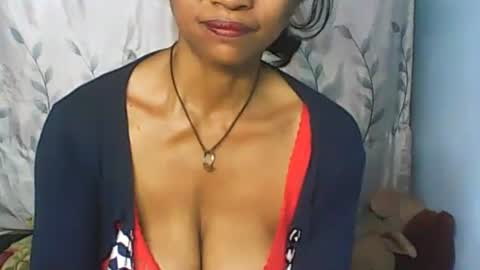 Snapshot of cute_moll chatting on 02/15/25, 08:22 murielle online show from 02/15/25, 08:22