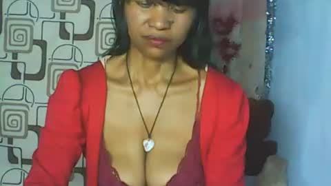 Snapshot of cute_moll chatting on 05/05/26, 02:36 murielle online show from 05/05/26, 02:36
