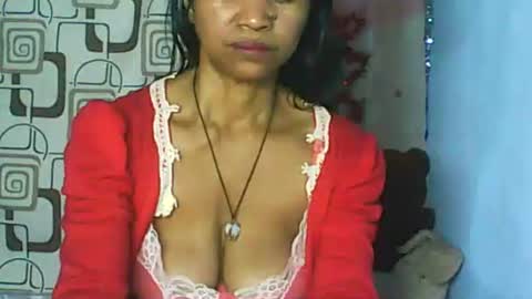 Snapshot of cute_moll chatting on 05/24/26, 06:35 murielle online show from 05/24/26, 06:35