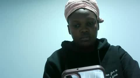 cute_roxie online show from 02/11/25, 09:09