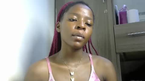 Snapshot of cute_sexy3 chatting on 02/04/25, 06:49 SHARON online show from 02/04/25, 06:49