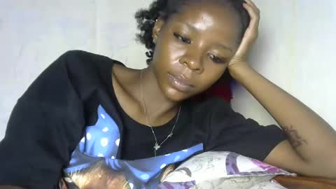 Snapshot of cute_sexy3 chatting on 02/26/25, 04:56 SHARON online show from 02/26/25, 04:56