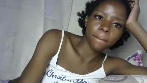 Snapshot of cute_sexy3 chatting on 03/01/25, 08:34 SHARON online show from 03/01/25, 08:34