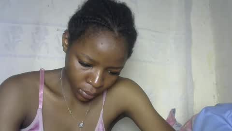 Snapshot of cute_sexy3 chatting on 03/12/25, 07:57 SHARON online show from 03/12/25, 07:57