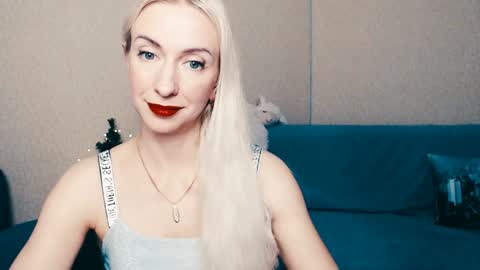 cute_smile_shy online show from 01/07/25, 07:17