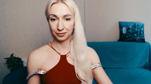 cute_smile_shy online show from 03/09/25, 12:20