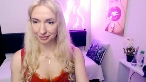 cute_smile_shy online show from 06/09/26, 09:04