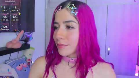 katalinda montt online show from 09/08/25, 07:24