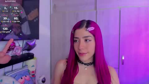 katalinda montt online show from 03/08/26, 09:18