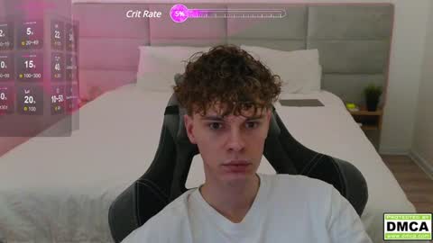 Snapshot of cute_thomas chatting on 12/30/24, 03:25 Thomas - online show from 12/30/24, 03:25