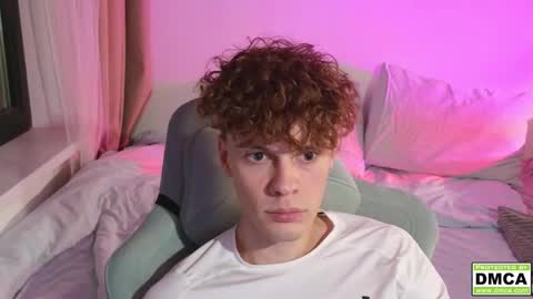 Snapshot of cute_thomas chatting on 10/04/25, 10:08 Thomas - online show from 10/04/25, 10:08