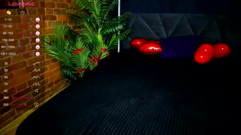 Snapshot of cute_tory chatting on 02/11/26, 08:25 Tory online show from 02/11/26, 08:25