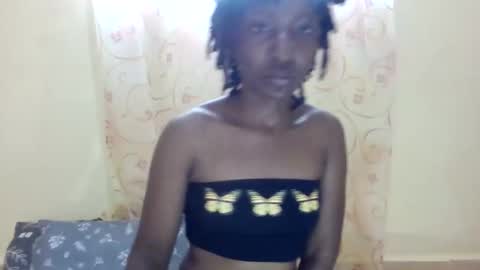 cute_xeniah online show from 09/16/25, 06:36