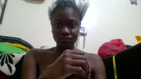 cuteallianah07 online show from 09/19/25, 04:25