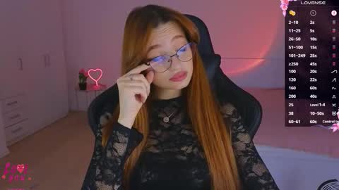 Snapshot of cuteariel7 chatting on 01/06/26, 05:16 Ariel online show from 01/06/26, 05:16