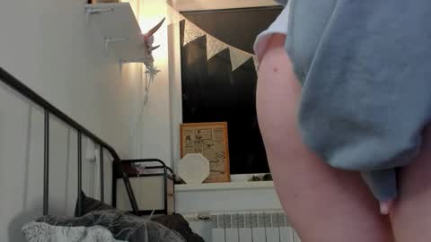 Amy online show from 01/17/26, 05:27