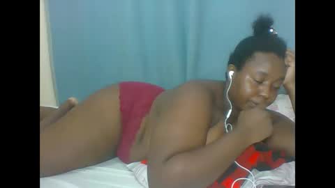 Snapshot of cuteaurel chatting on 04/18/26, 06:12 AURELIA online show from 04/18/26, 06:12
