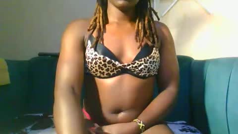 Cuteberry87 online show from 04/19/26, 06:32