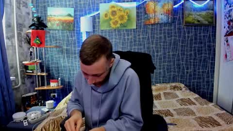 cuteboy228 online show from 01/11/26, 10:31