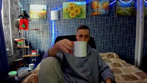 cuteboy228 online show from 01/13/26, 12:10