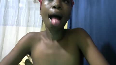 VALLARY online show from 02/22/25, 01:24