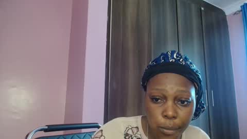 cutebuu online show from 11/04/25, 08:24