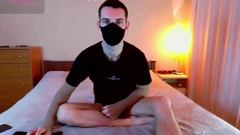 Snapshot of cutedodo chatting on 12/08/24, 03:43 Tory and Leon online show from 12/08/24, 03:43