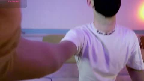 Snapshot of cutedodo chatting on 02/20/25, 06:24 Tory and Leon online show from 02/20/25, 06:24