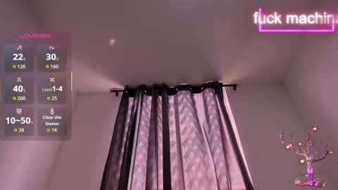 Kesha Rose online show from 10/06/25, 05:21