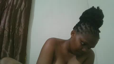 Sheila online show from 10/19/25, 03:01