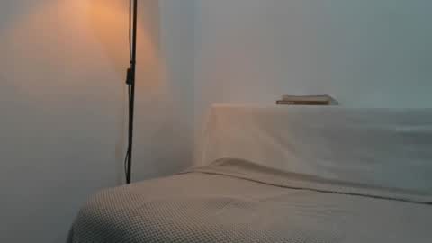 Snapshot of cuteeboy chatting on 02/18/25, 03:32 cuteeboy online show from 02/18/25, 03:32