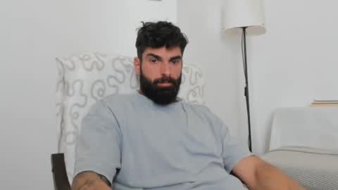 Snapshot of cuteeboy chatting on 03/08/25, 08:55 cuteeboy online show from 03/08/25, 08:55