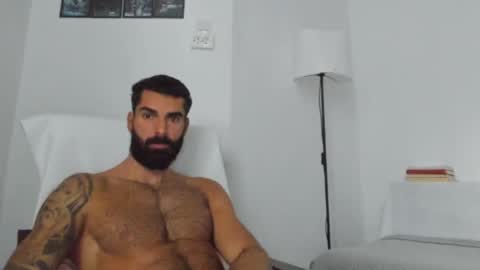 Snapshot of cuteeboy chatting on 10/05/25, 07:07 cuteeboy online show from 10/05/25, 07:07