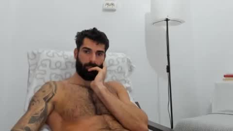 Snapshot of cuteeboy chatting on 11/23/25, 09:53 cuteeboy online show from 11/23/25, 09:53