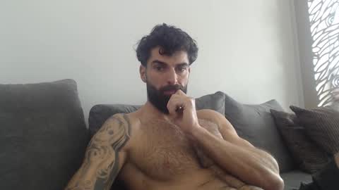 cuteeboy online show from 02/12/26, 07:58