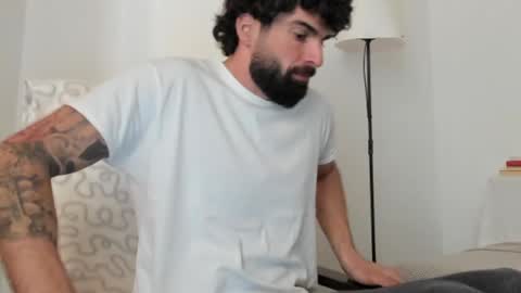 cuteeboy online show from 04/23/26, 12:29